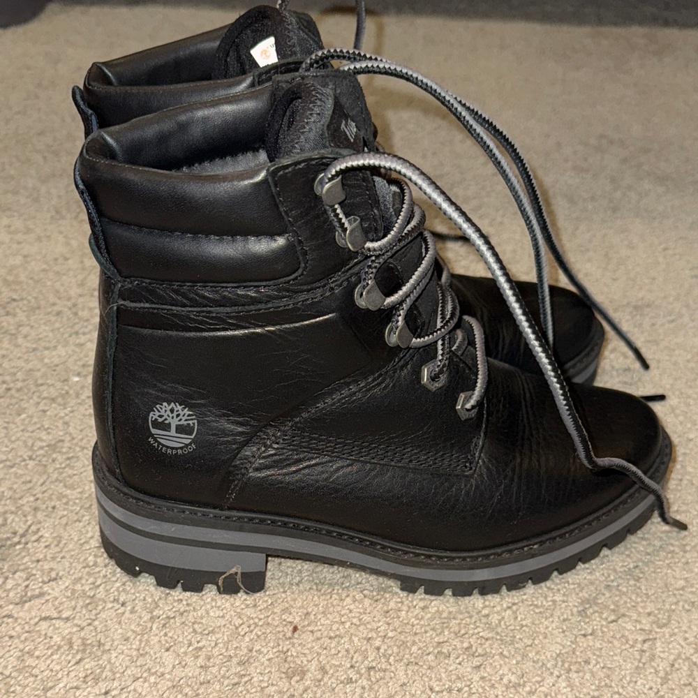 Timberland Black Lace-Up Chunky Sole Ankle Boots - Picture 3 of 5